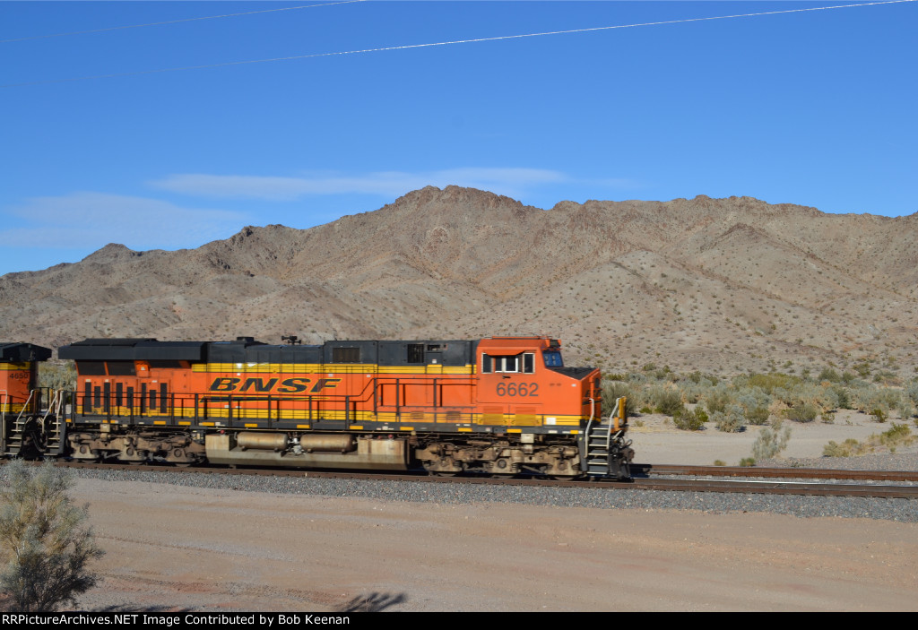 BNSF 6662